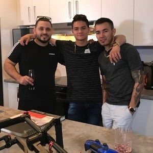 Meet your Posher, Edwar